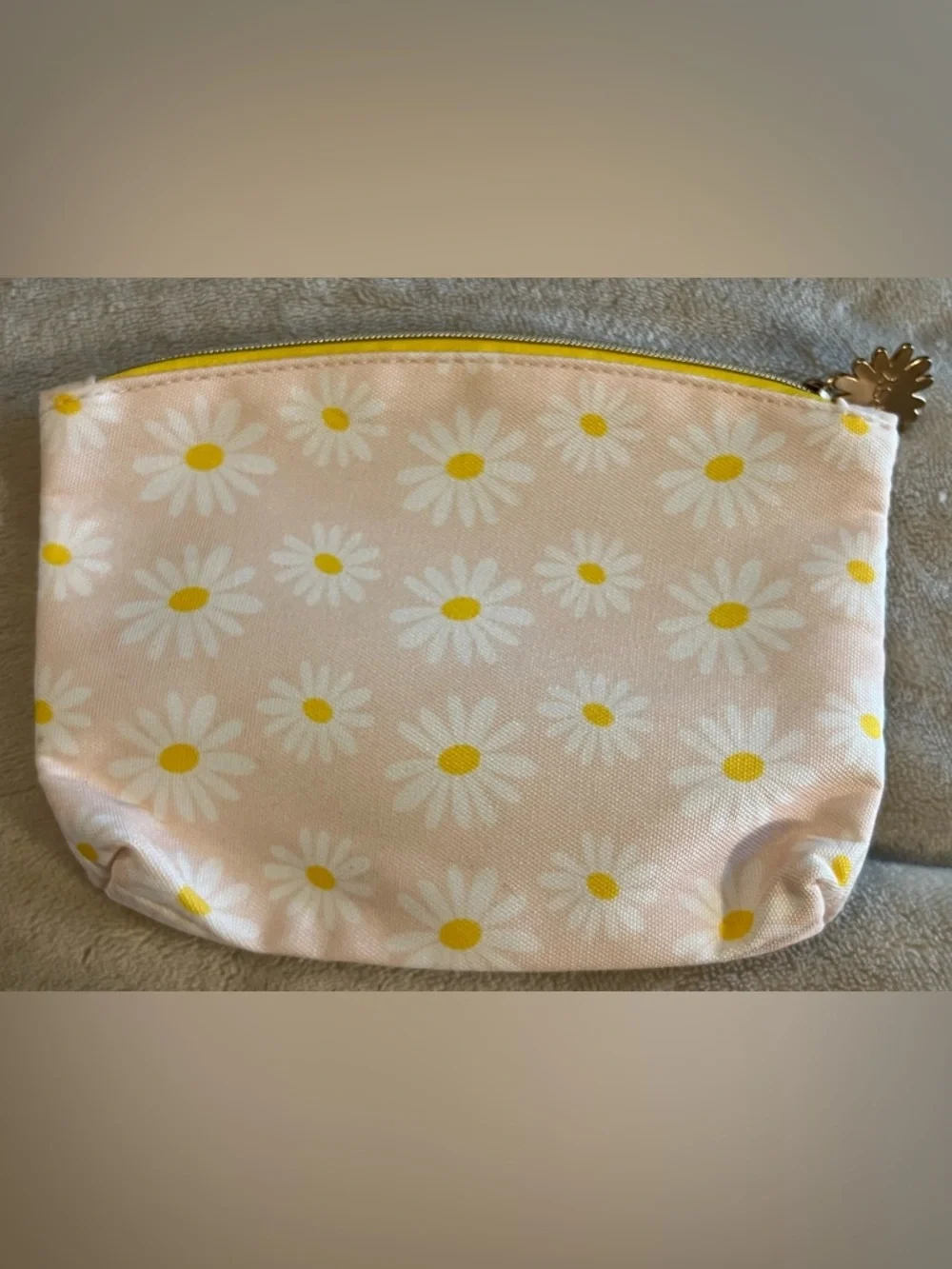 Lady Jayne Floral Pouch Bundle Woven Straw Clutch Ipsy Butterfly Daisy Set of 4